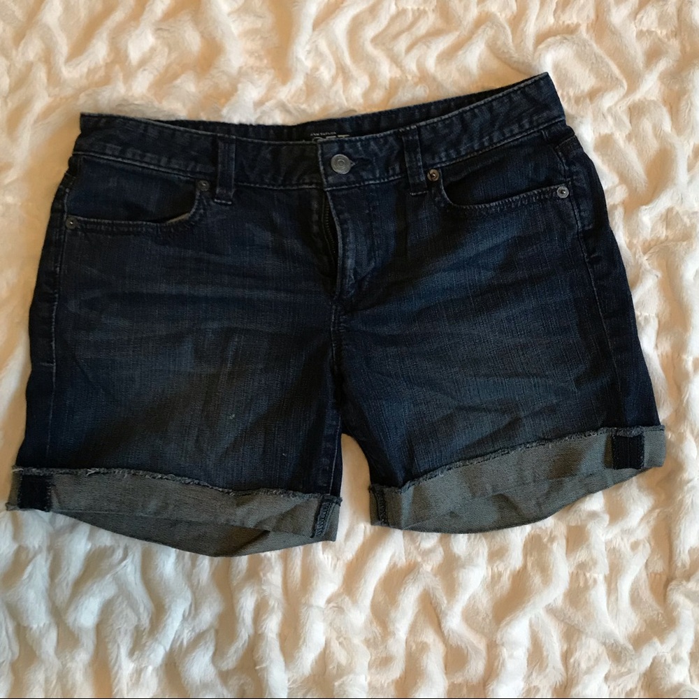 Ann Taylor Loft - cuffed shorts, size 2